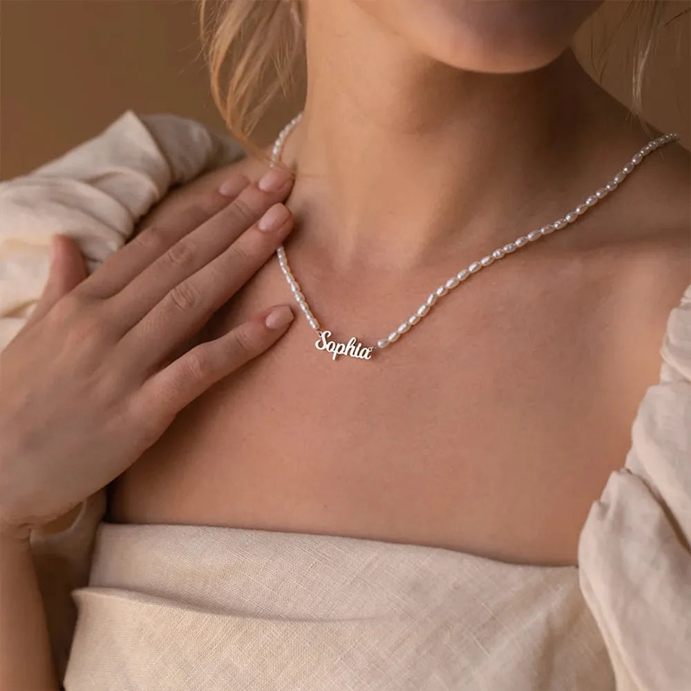 Signature Name necklace with pearl chain